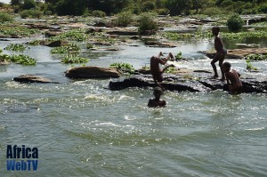 Children in Thika Falls